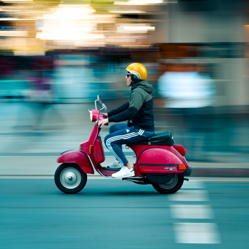 Scooter Rijbewijs in 1 Dag Ypenburg bel mij